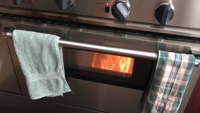 How to Reduce the Risk Of a Self-Cleaning Oven Catching Fire