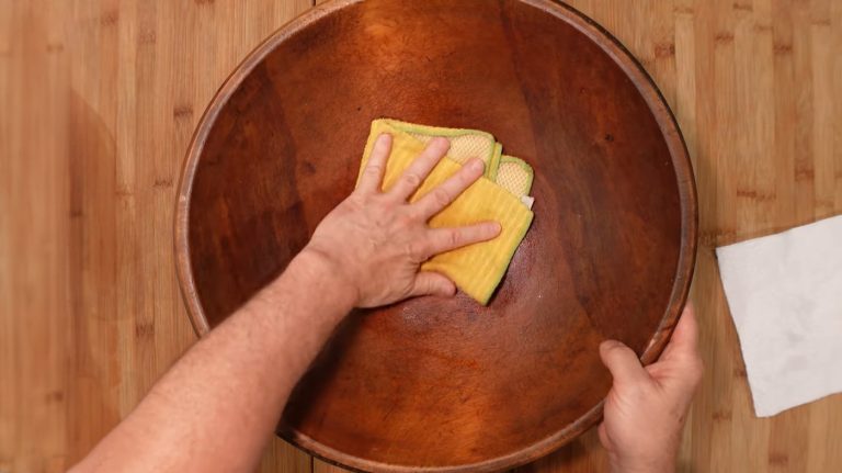 how to clean wooden bowls