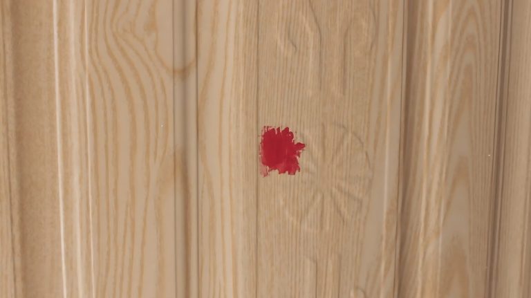 How to Remove Fingernail Polish From Wood