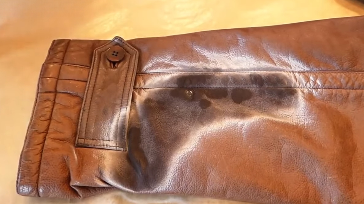 how to get rid of water stains on leather